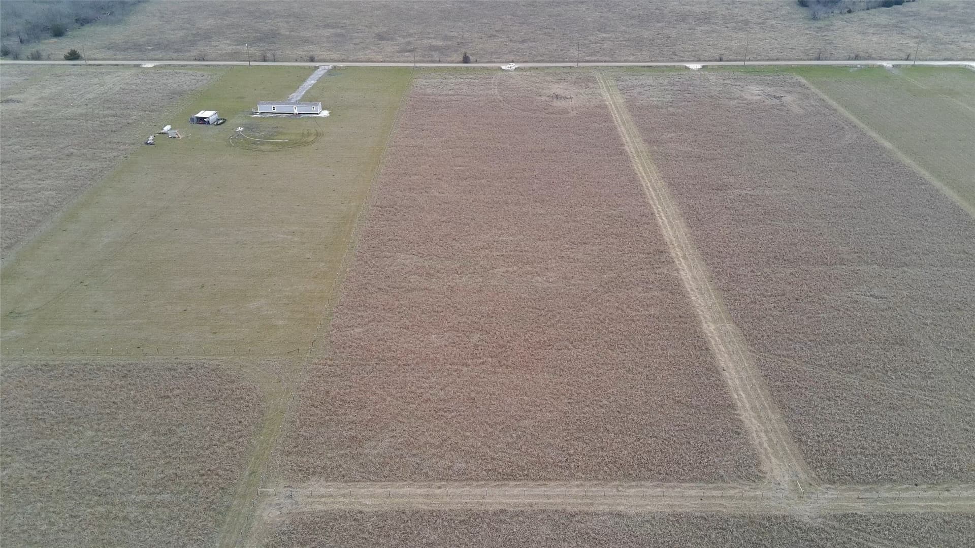 6.09 acres in Navarro County gallery image 4