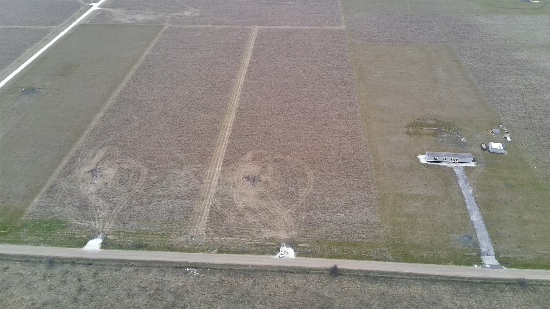 6.09 acres in Navarro County gallery image 2