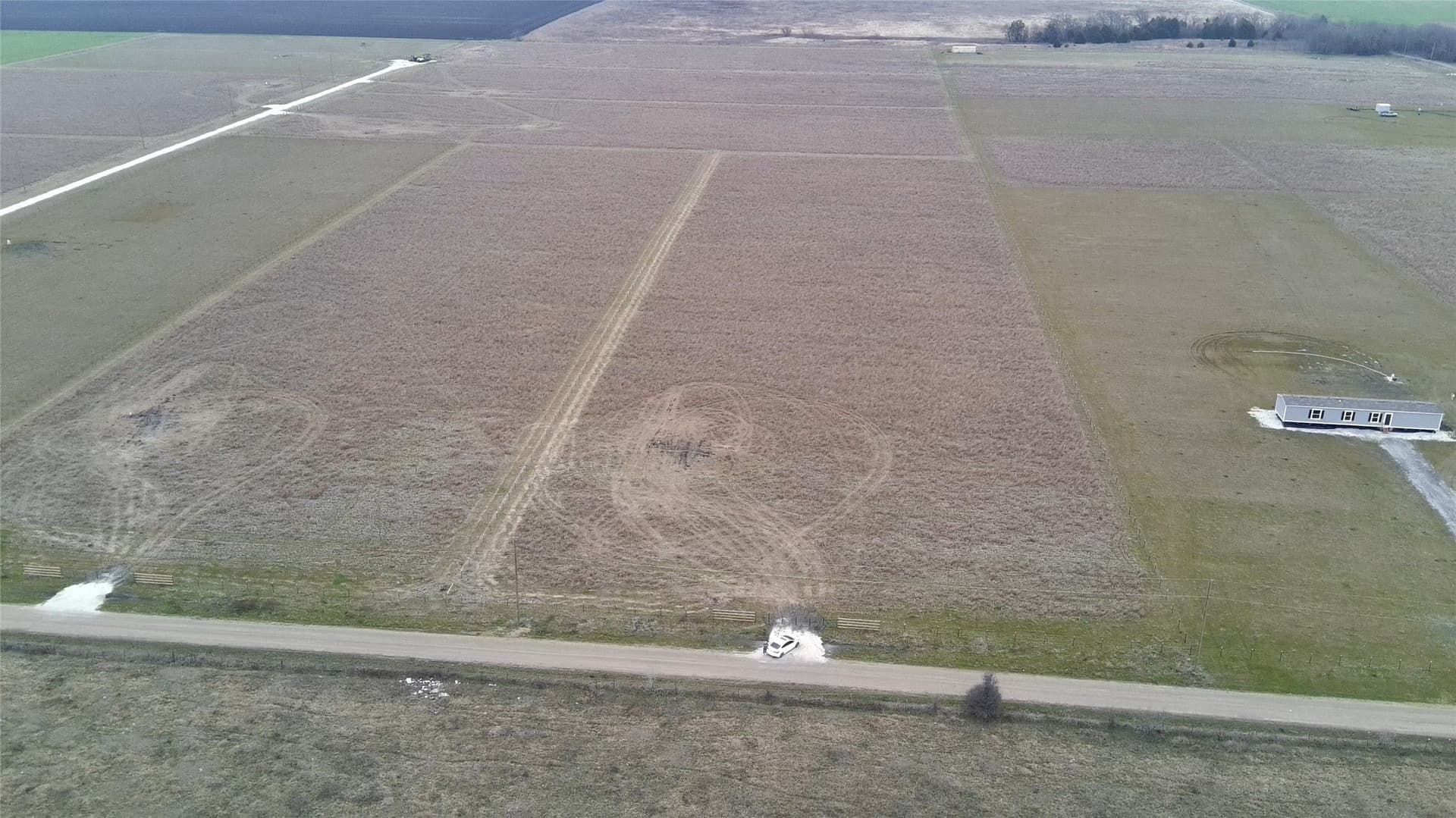 6.09 acres in Navarro County gallery image 3