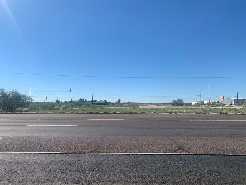 2.07 acres in Pecos County gallery image 3