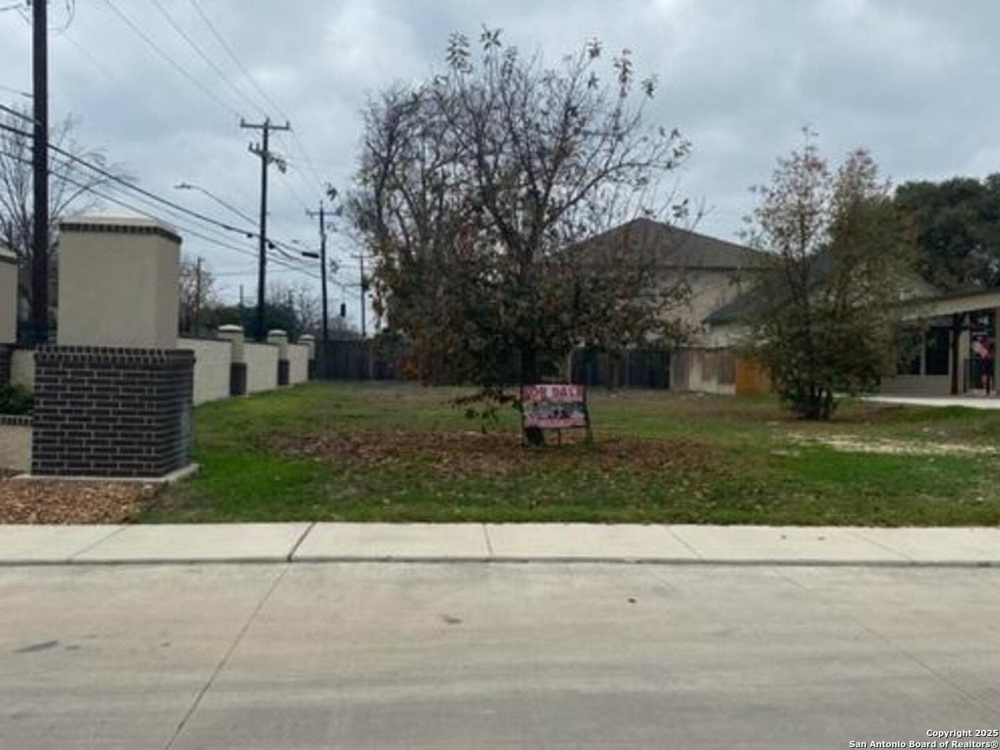 0.16 acres in Bexar County gallery image 3