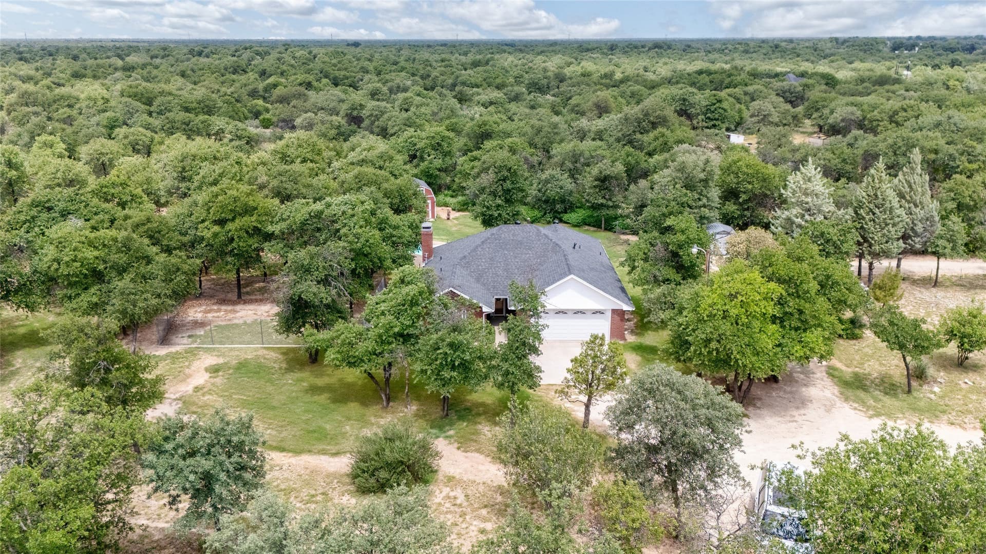 10 acres in Jones County gallery image 2