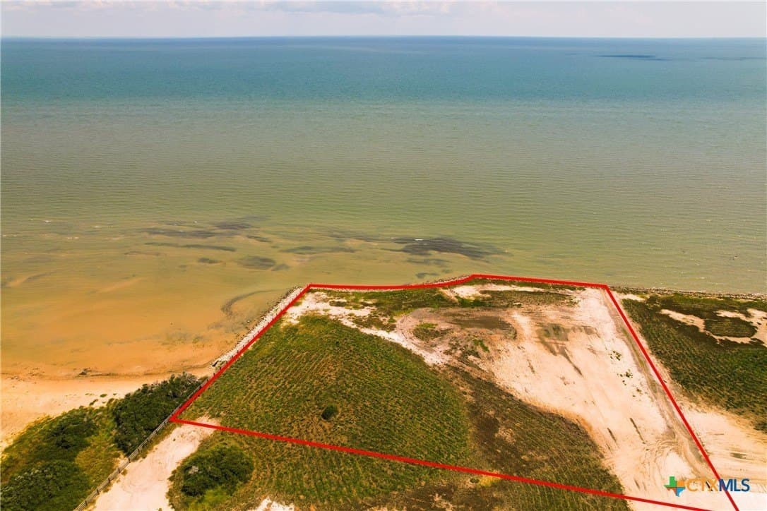 1.72 acres in Calhoun County - photo 14