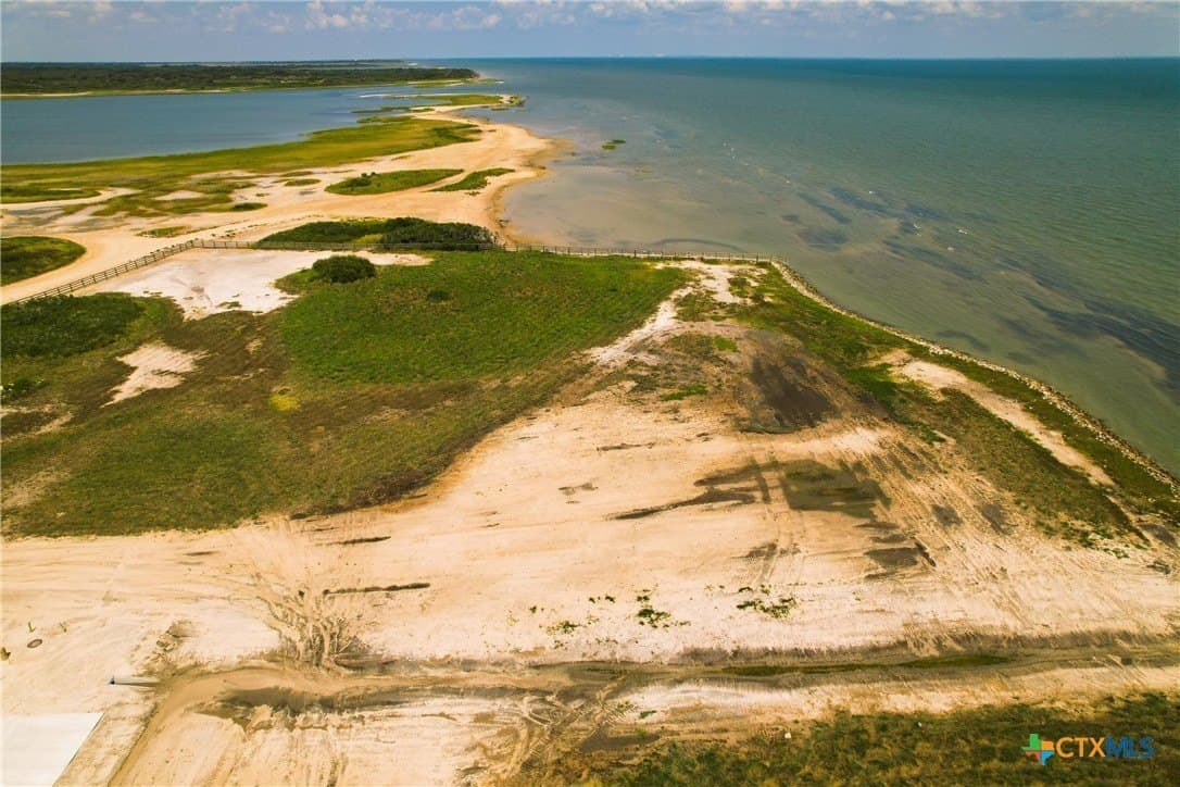 1.72 acres in Calhoun County - photo 13