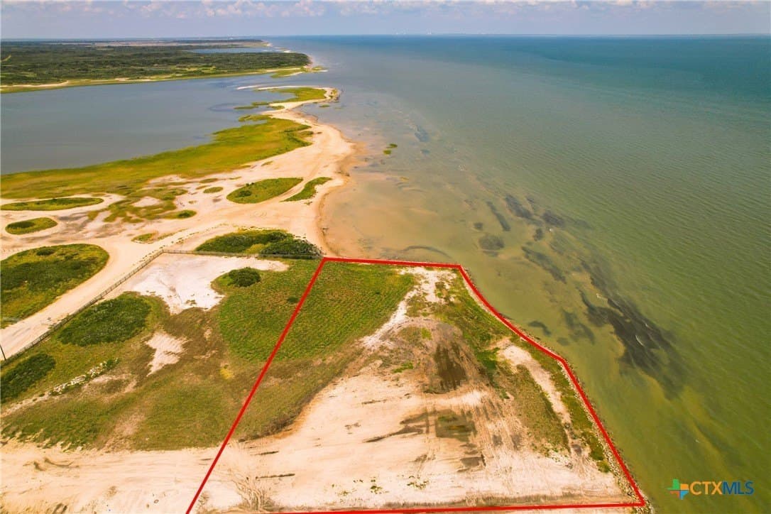 1.72 acres in Calhoun County - photo 16