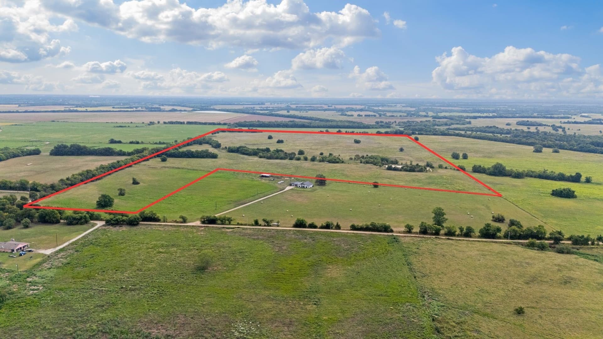 100 acres in Lamar County