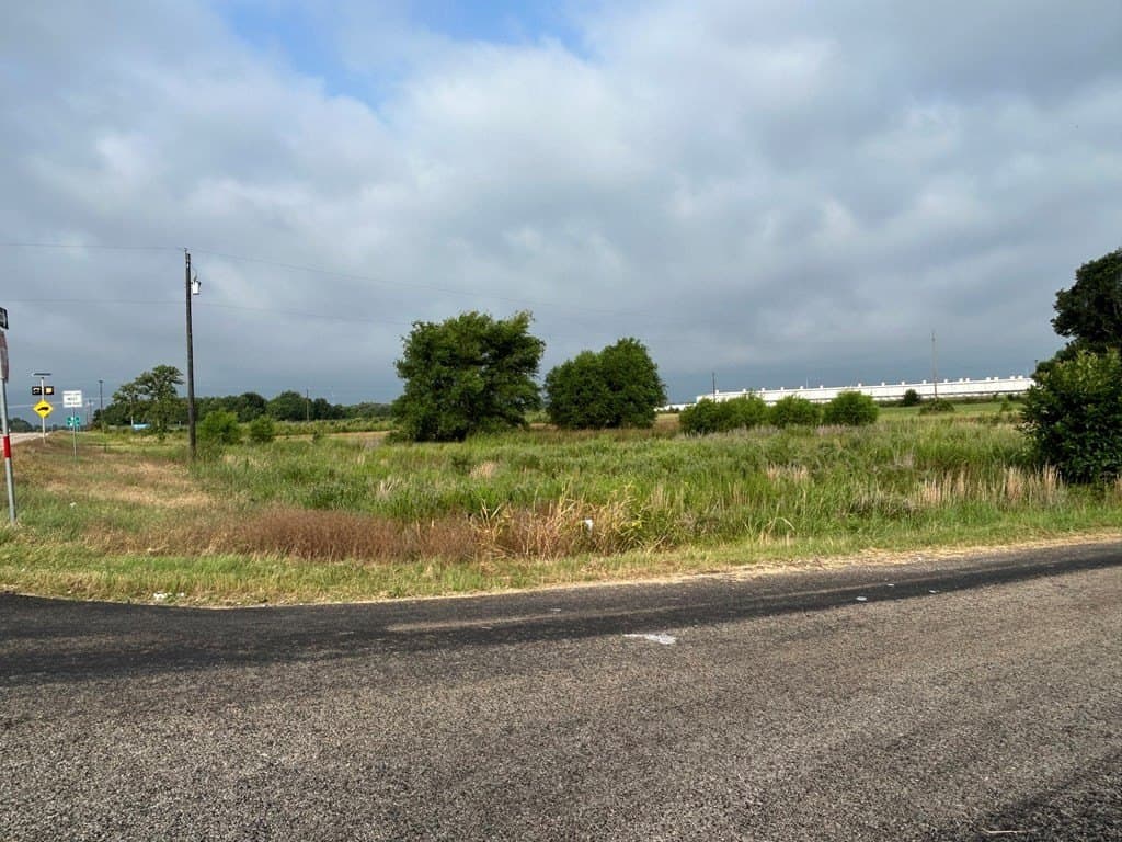 6.96 acres in ANDERSON County - photo 9