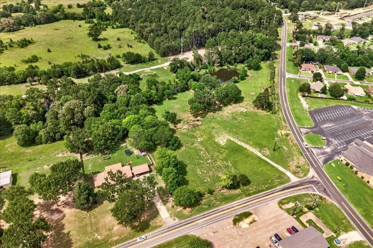 129 acres in Henderson County - photo 9