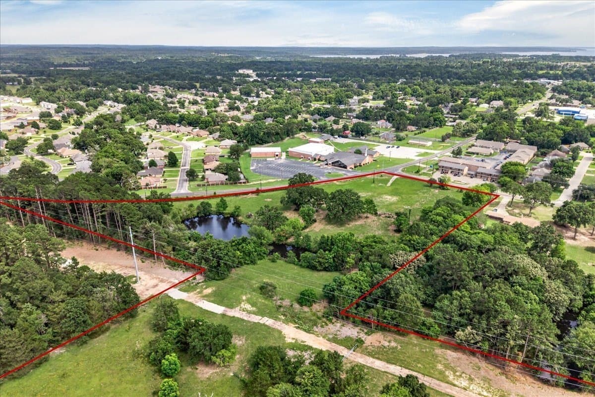 129 acres in Henderson County gallery image 3