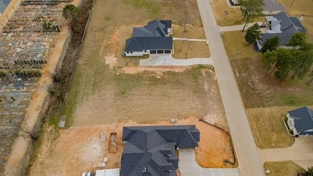 0.5 acres in Smith County - photo 6