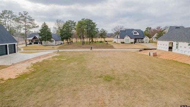 0.5 acres in Smith County - photo 5
