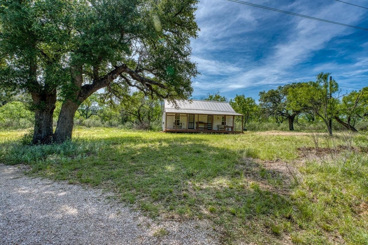 125.68 acres in Llano County - photo 24