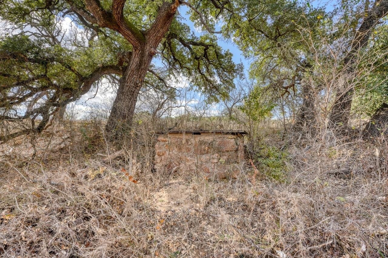 125.68 acres in Llano County - photo 37