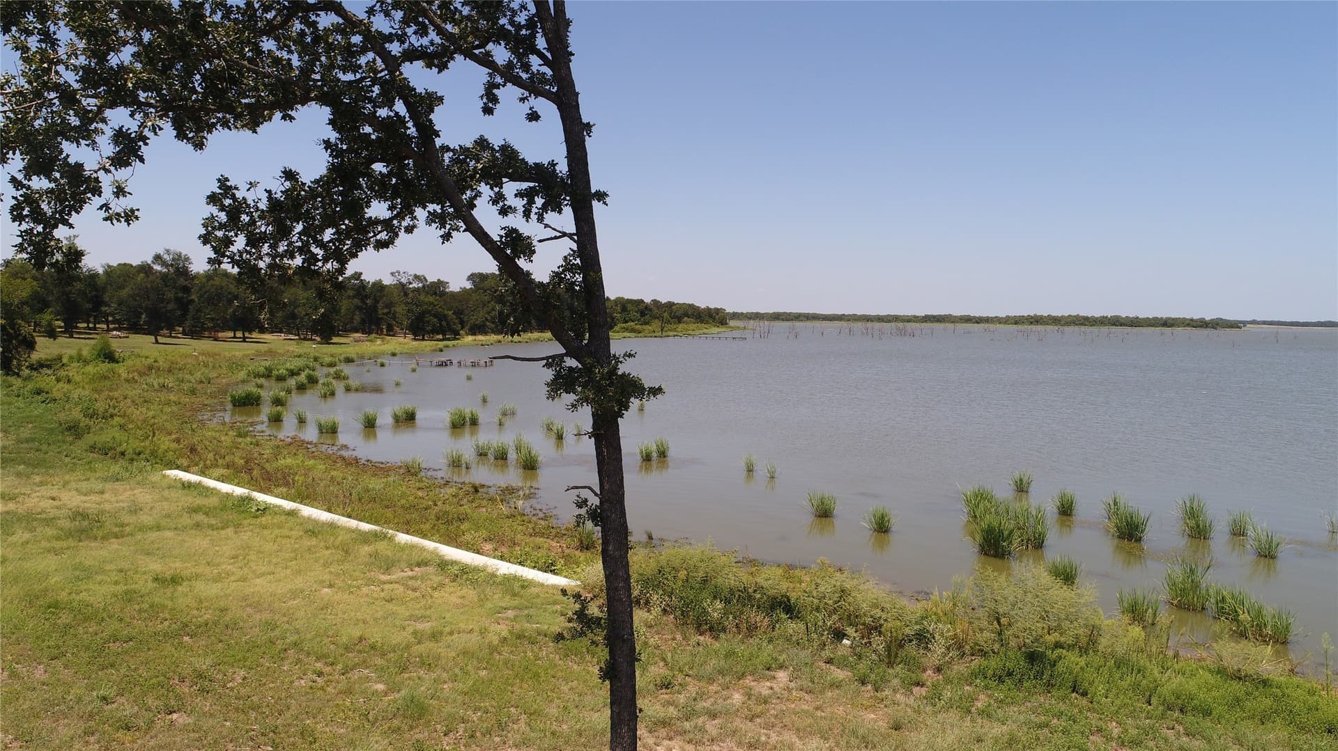 1.3 acres in Navarro County - photo 11