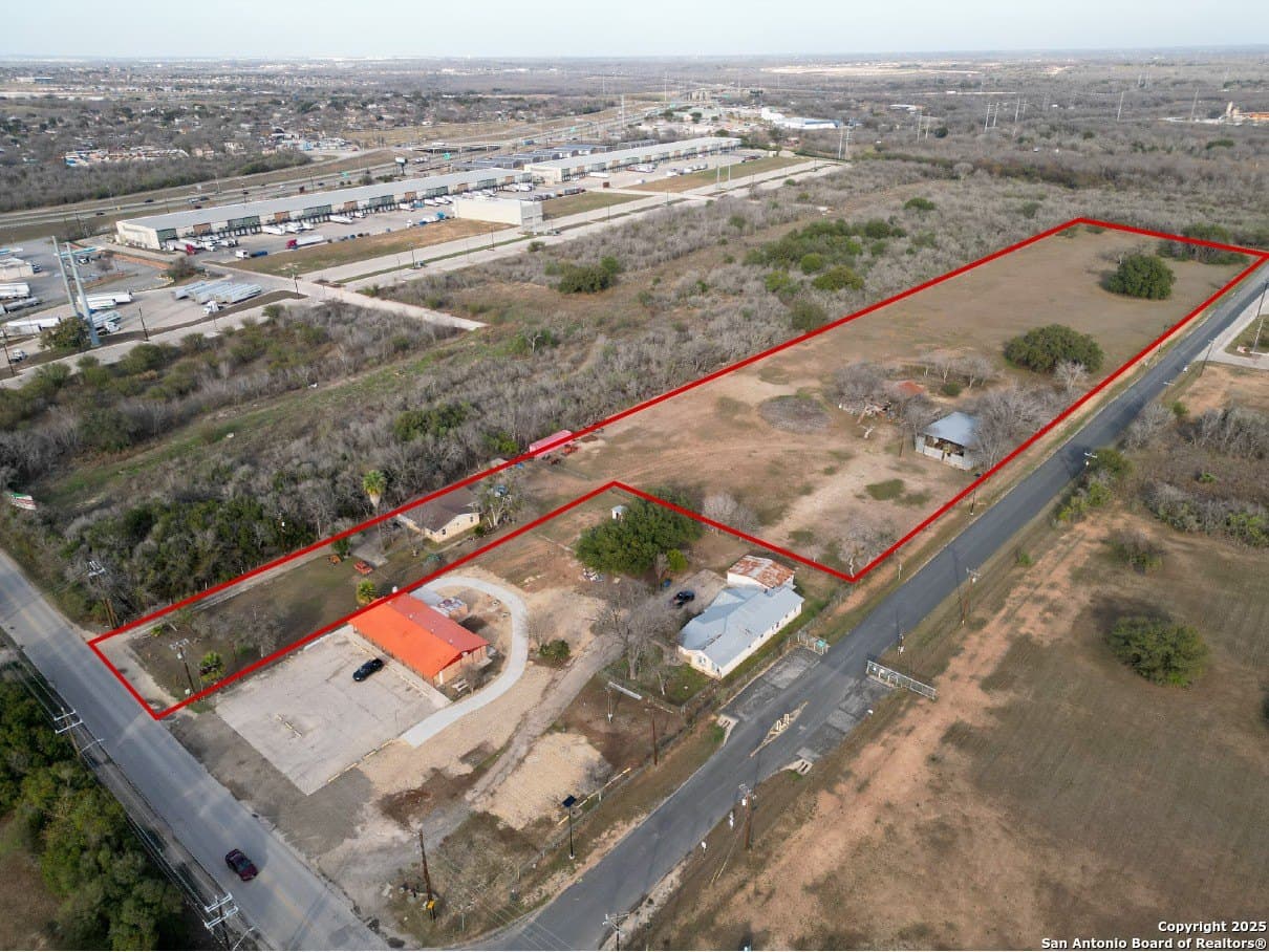 9.62 acres in Bexar County gallery image 4