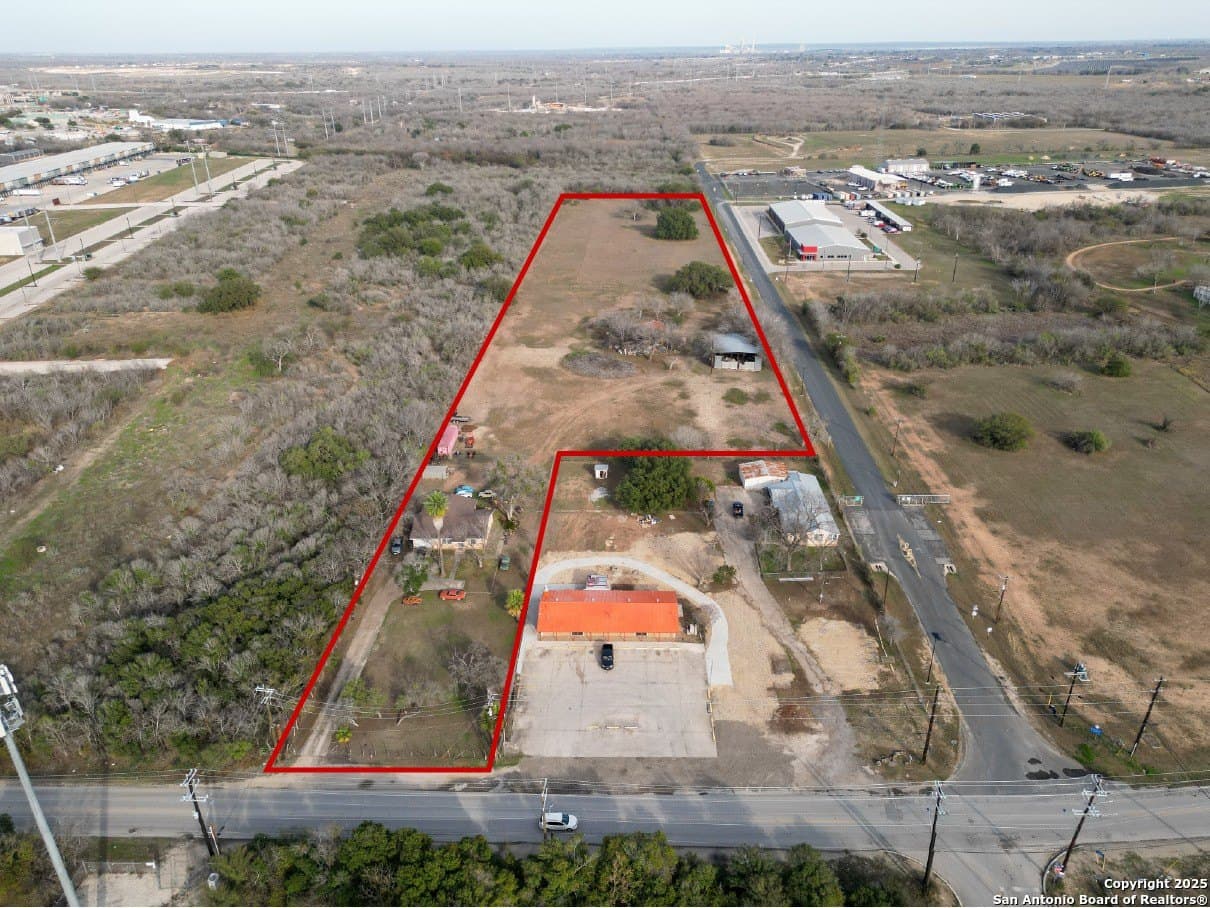 9.62 acres in Bexar County gallery image 3