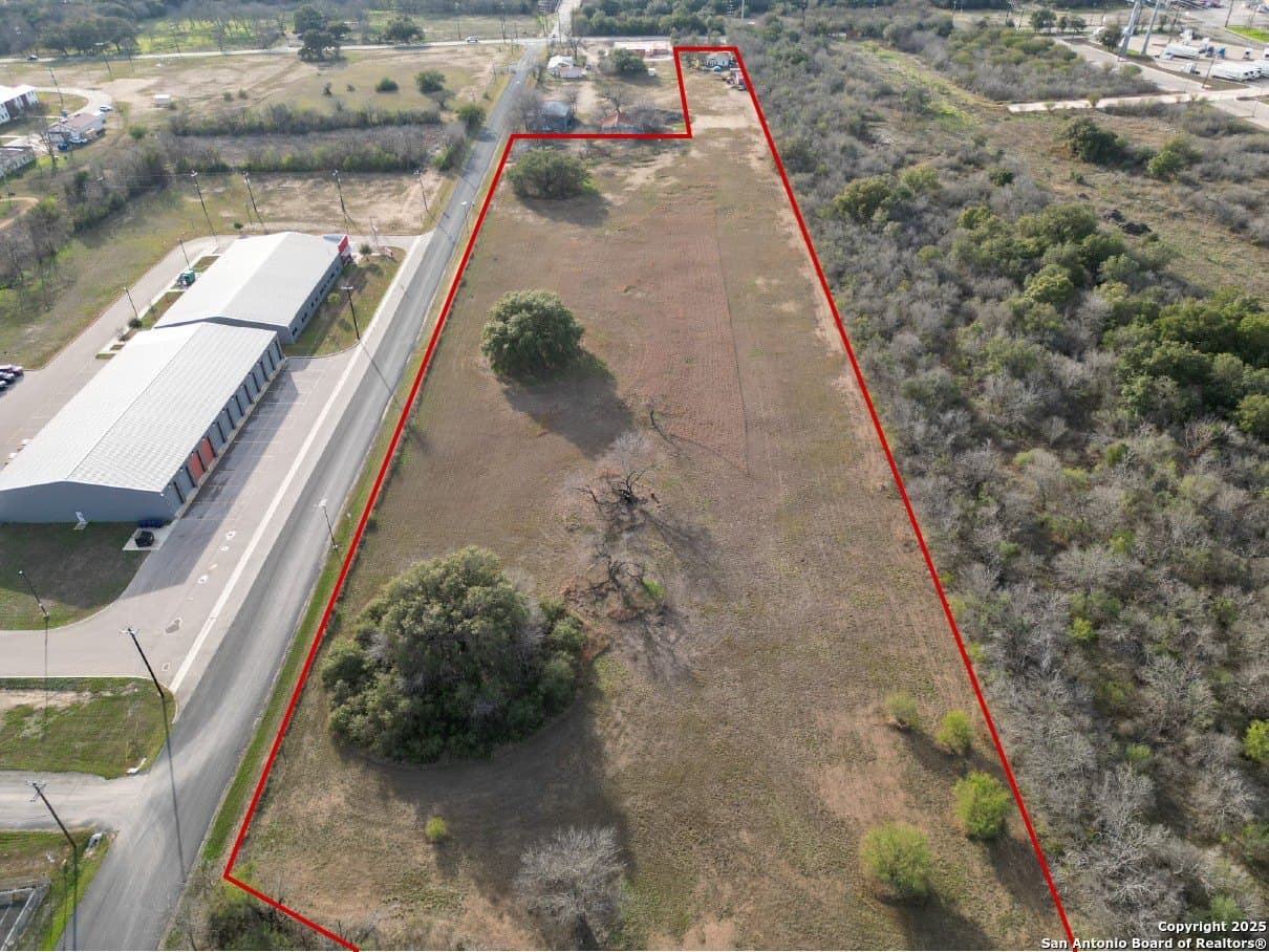 9.62 acres in Bexar County gallery image 2