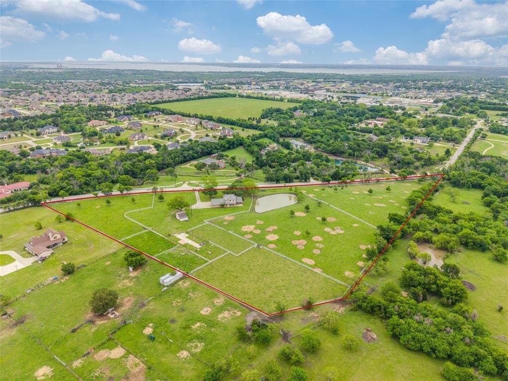 10.58 acres in Dallas County gallery image 4