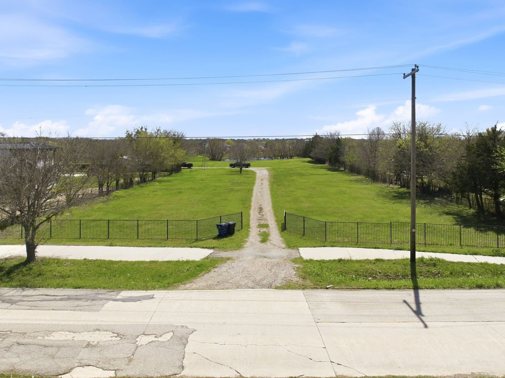 6.15 acres in Rockwall County - photo 9