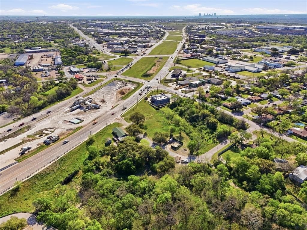 0.91 acres in Tarrant County featured view