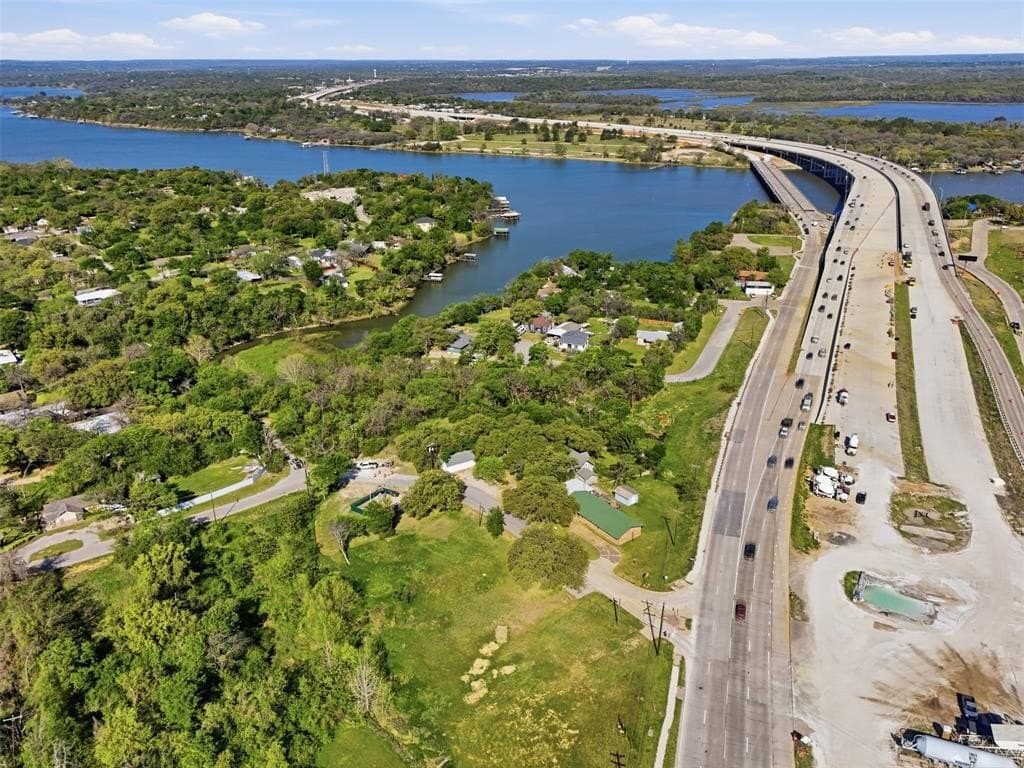 0.91 acres in Tarrant County