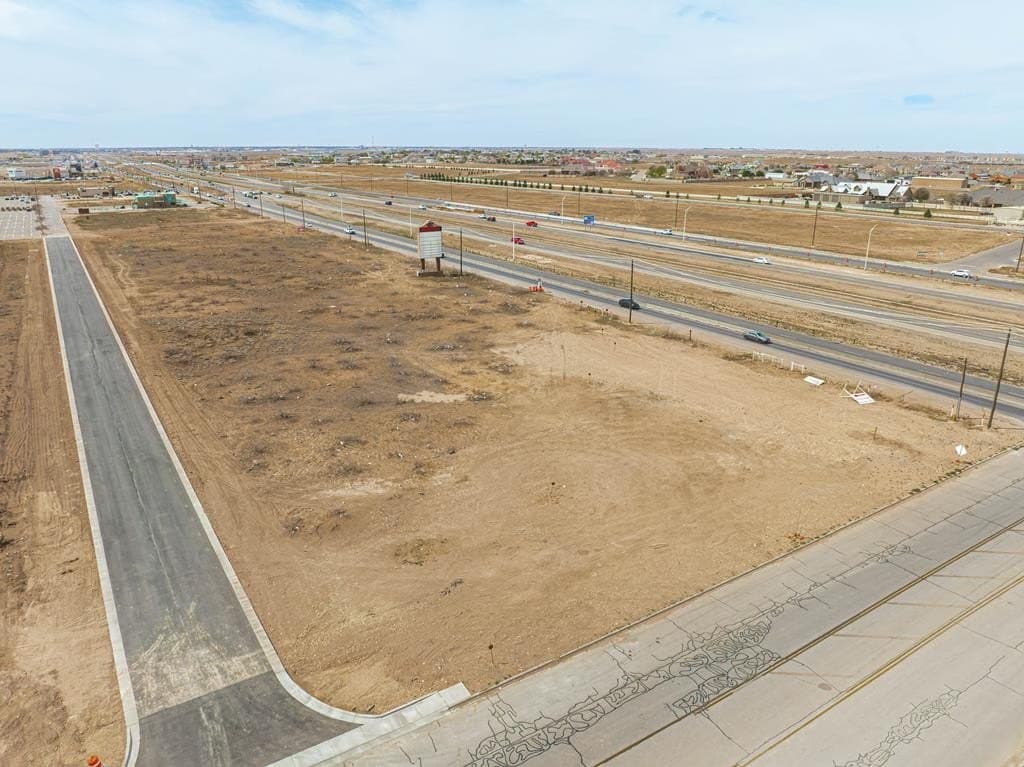 1.28 acres in Midland County gallery image 2