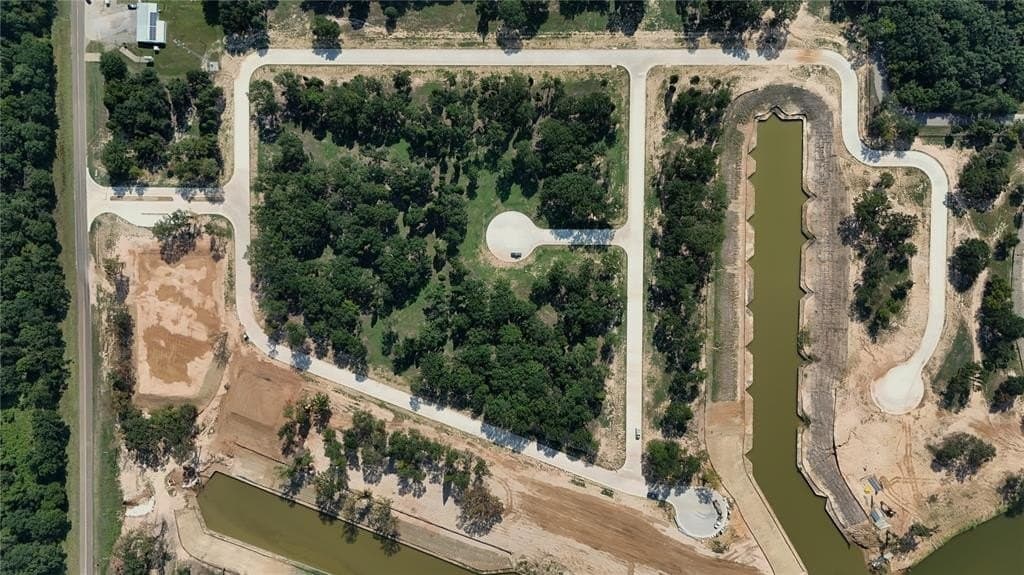 0.34 acres in Henderson County gallery image 2