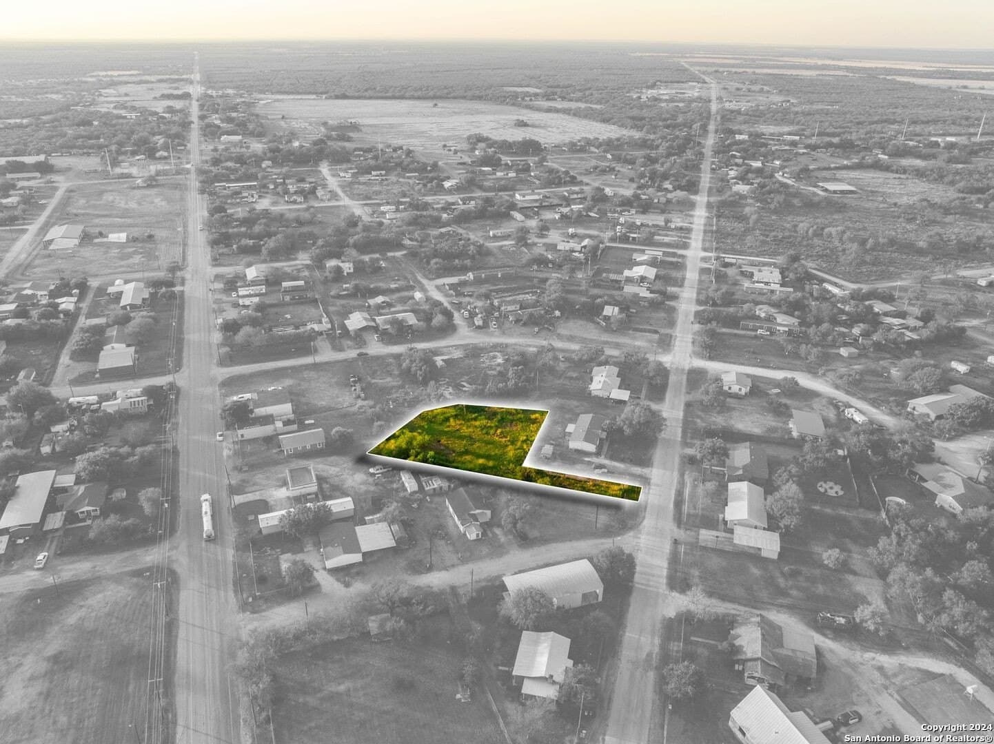 0.48 acres in Atascosa County - photo 7