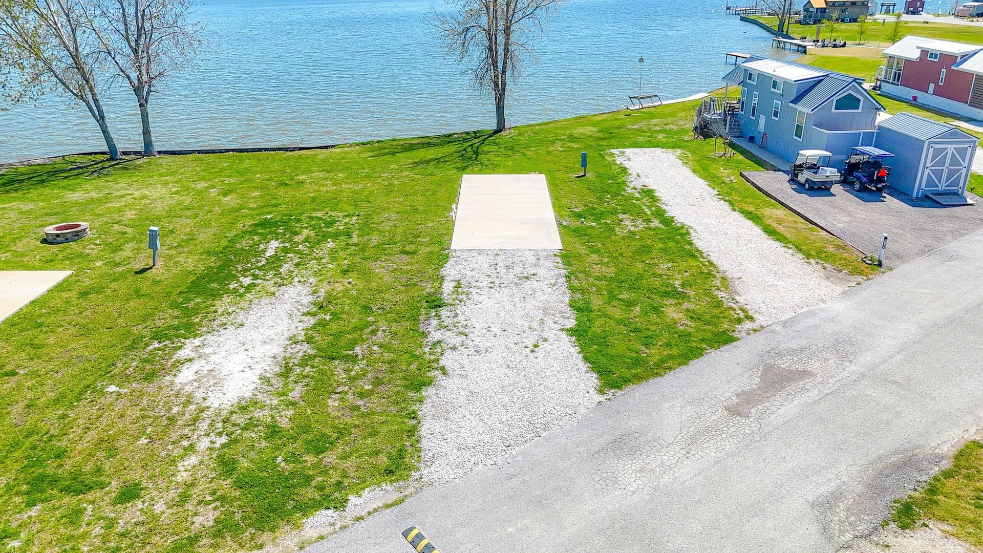 0.09 acres in Navarro County - photo 5