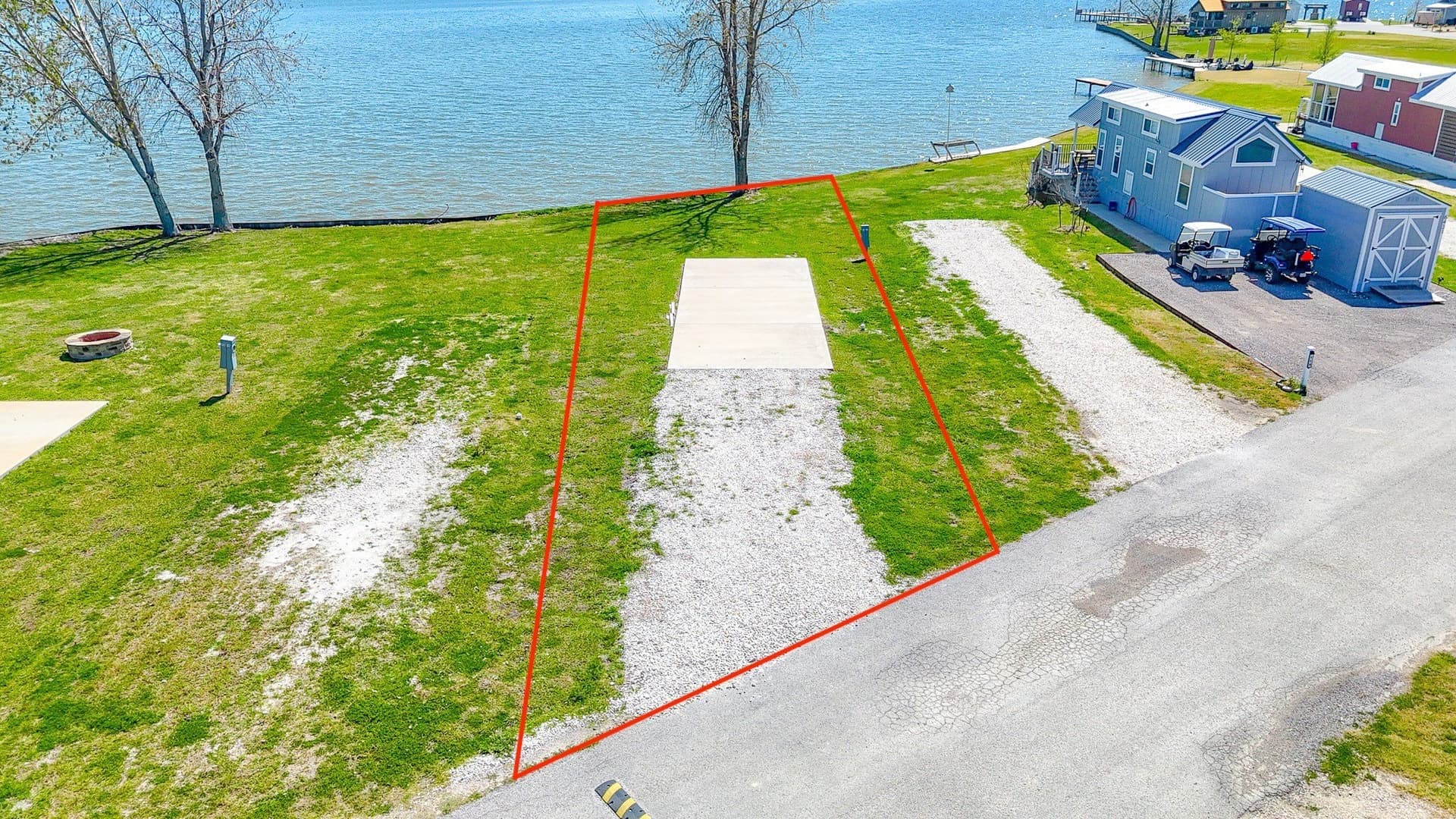 0.09 acres in Navarro County