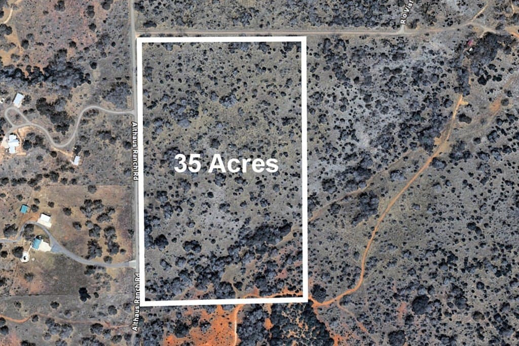 35 acres in Blanco County gallery image 3