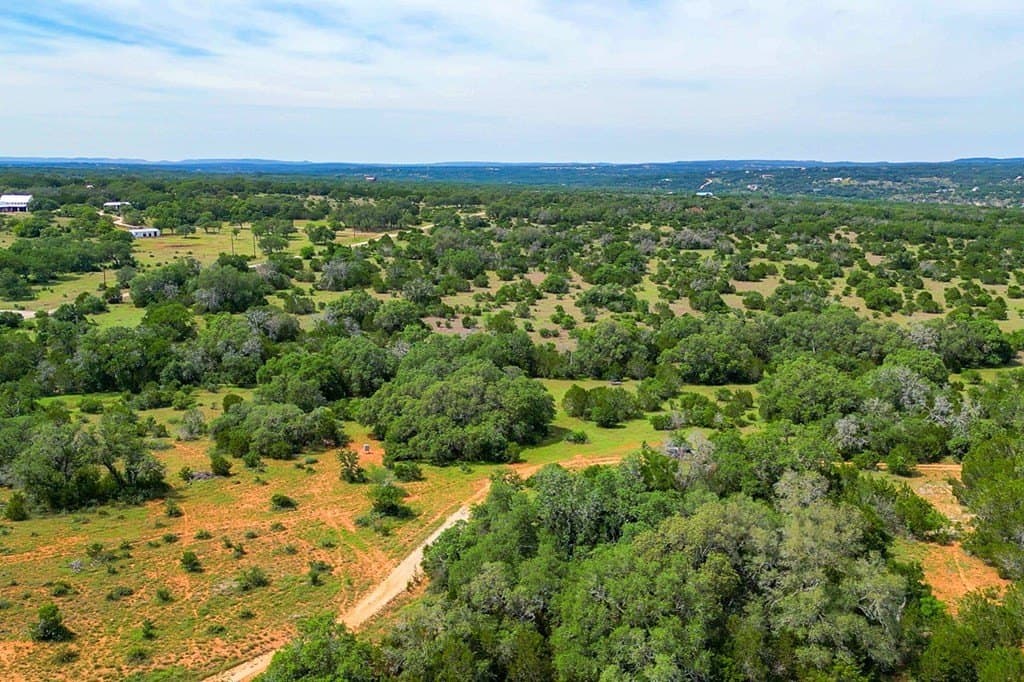 35 acres in Blanco County gallery image 4