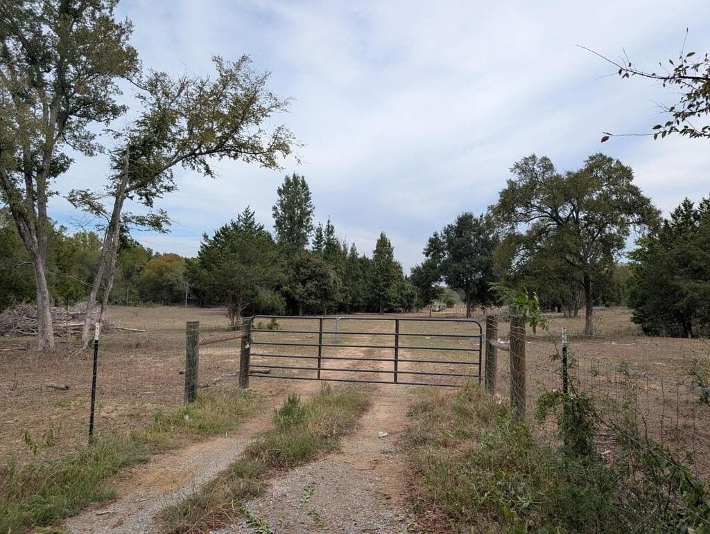 40.22 acres in FREESTONE County