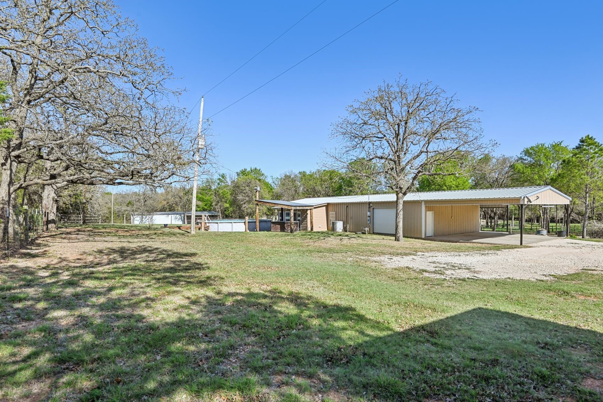 21.93 acres in Hill County gallery image 4