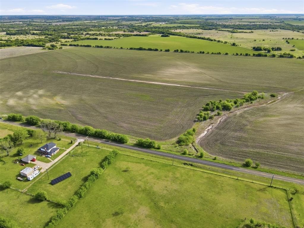 34.75 acres in Hill County featured view