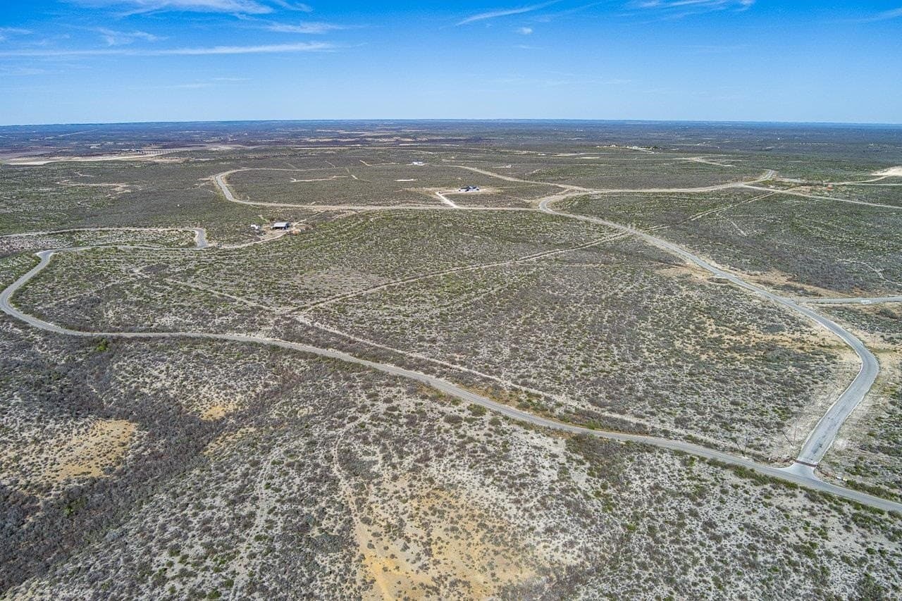 13.35 acres in Val Verde County - photo 9