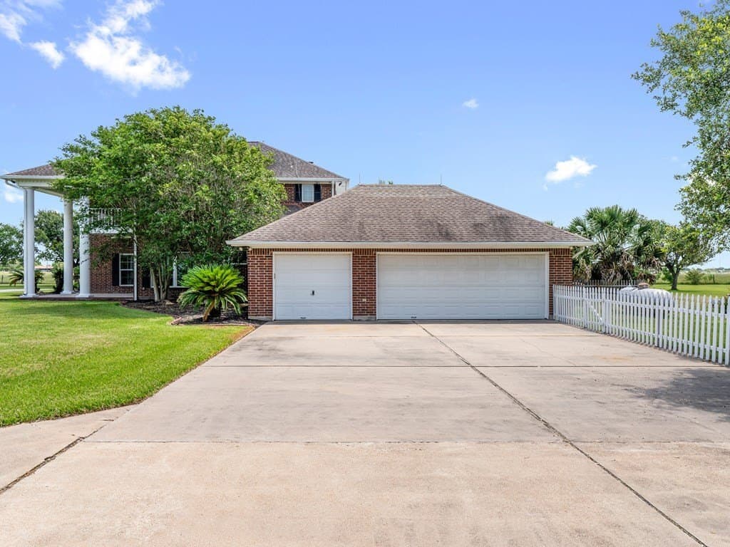 10.9 acres in Texas County featured view