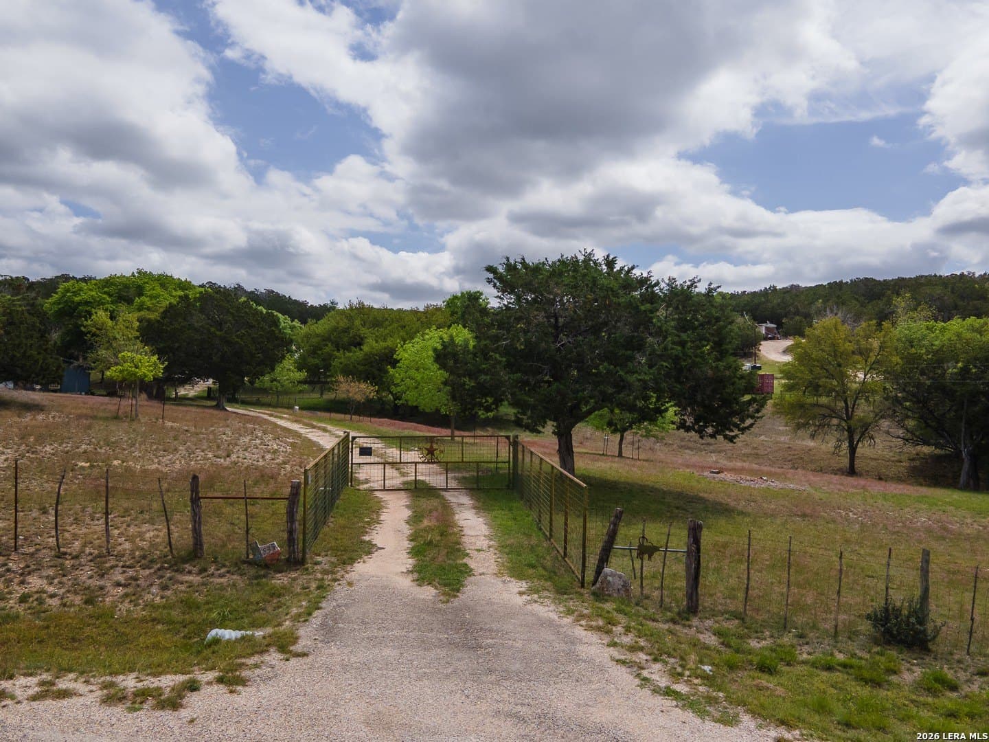 13.72 acres in Kerr County - photo 48
