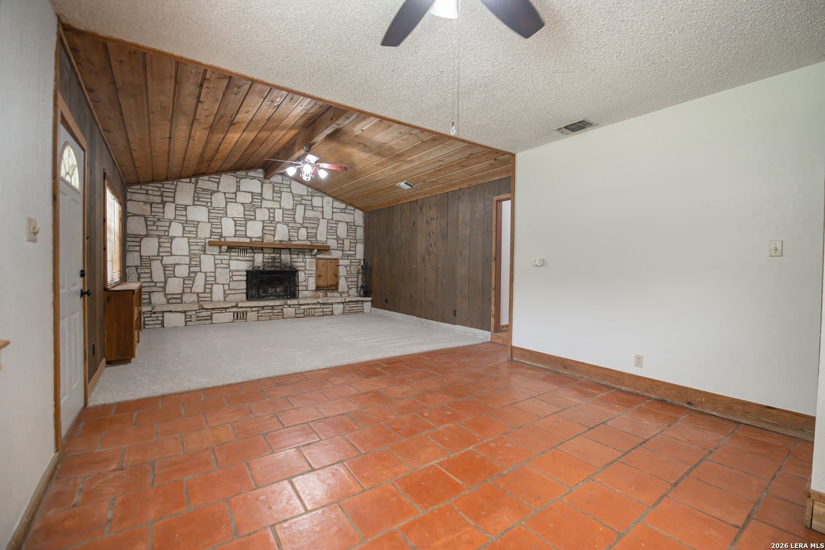 13.72 acres in Kerr County - photo 25