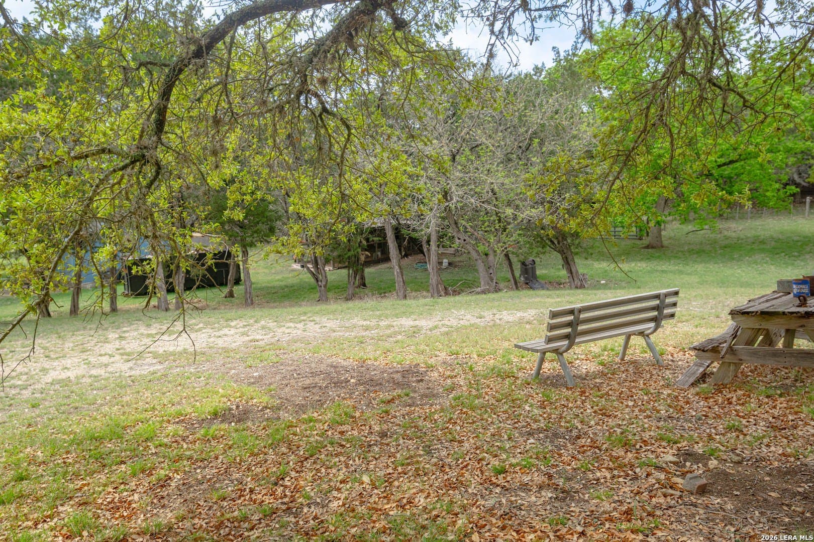 13.72 acres in Kerr County - photo 10