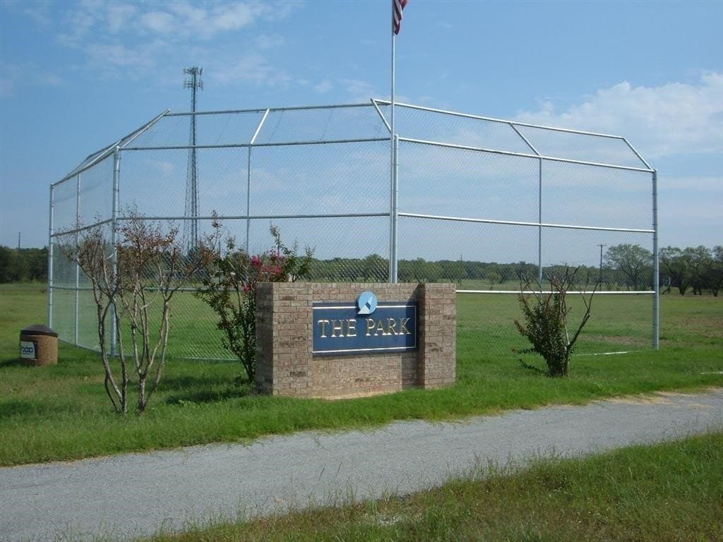 0.26 acres in Wise County - photo 6