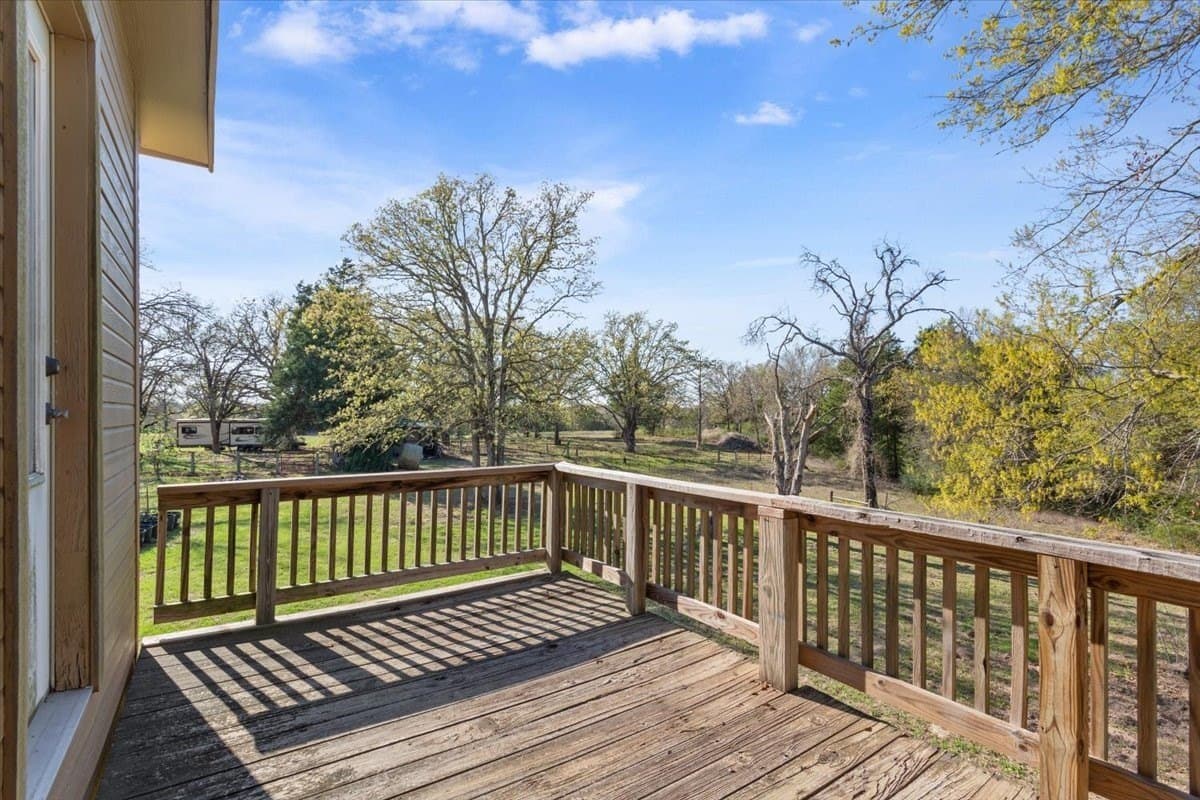 18.77 acres in Freestone County - photo 21