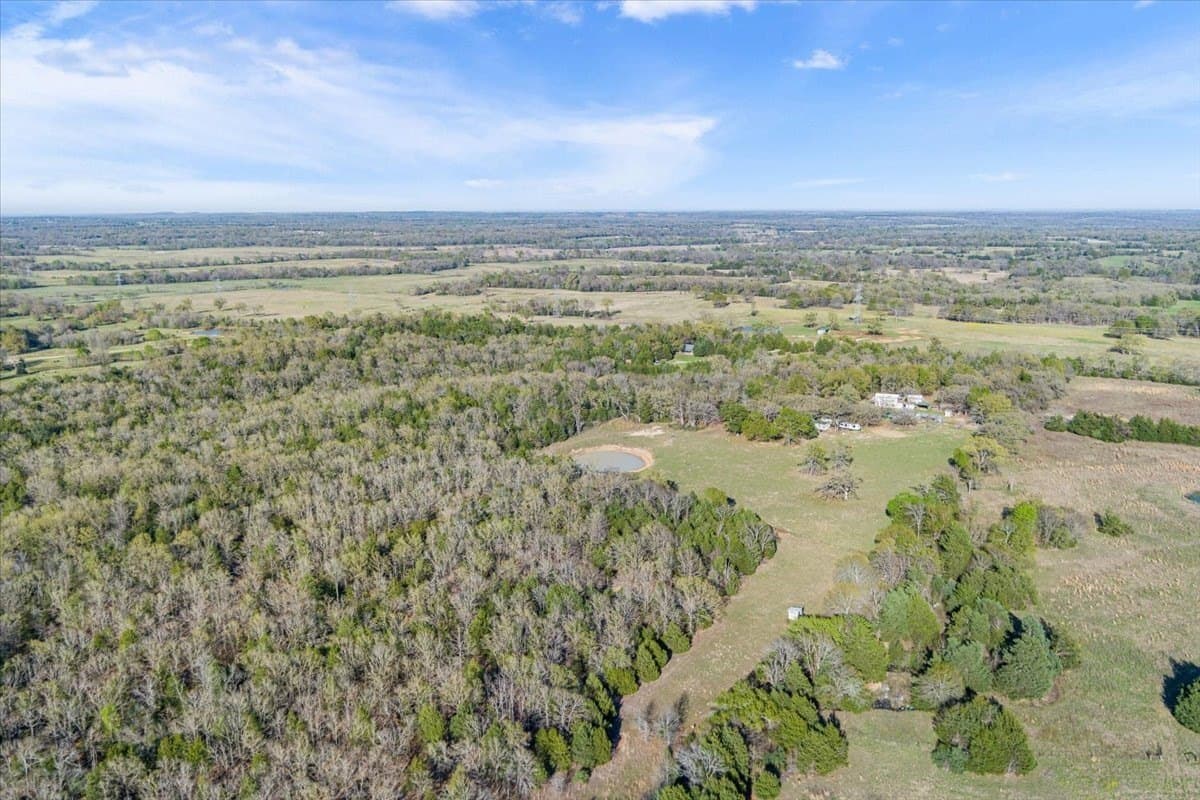 18.77 acres in Freestone County - photo 5