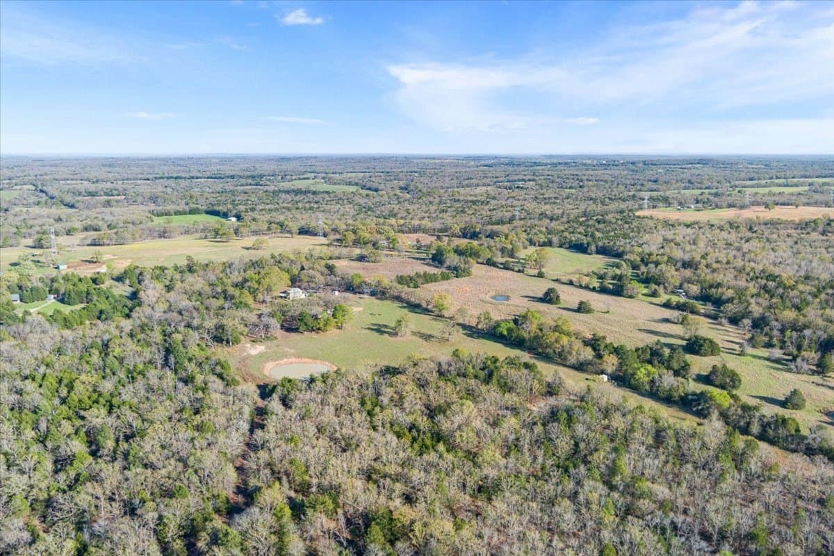 18.77 acres in Freestone County - photo 2