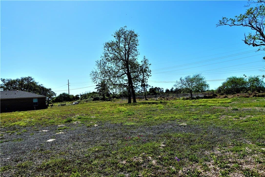 0.2 acres in San Patricio County - photo 8