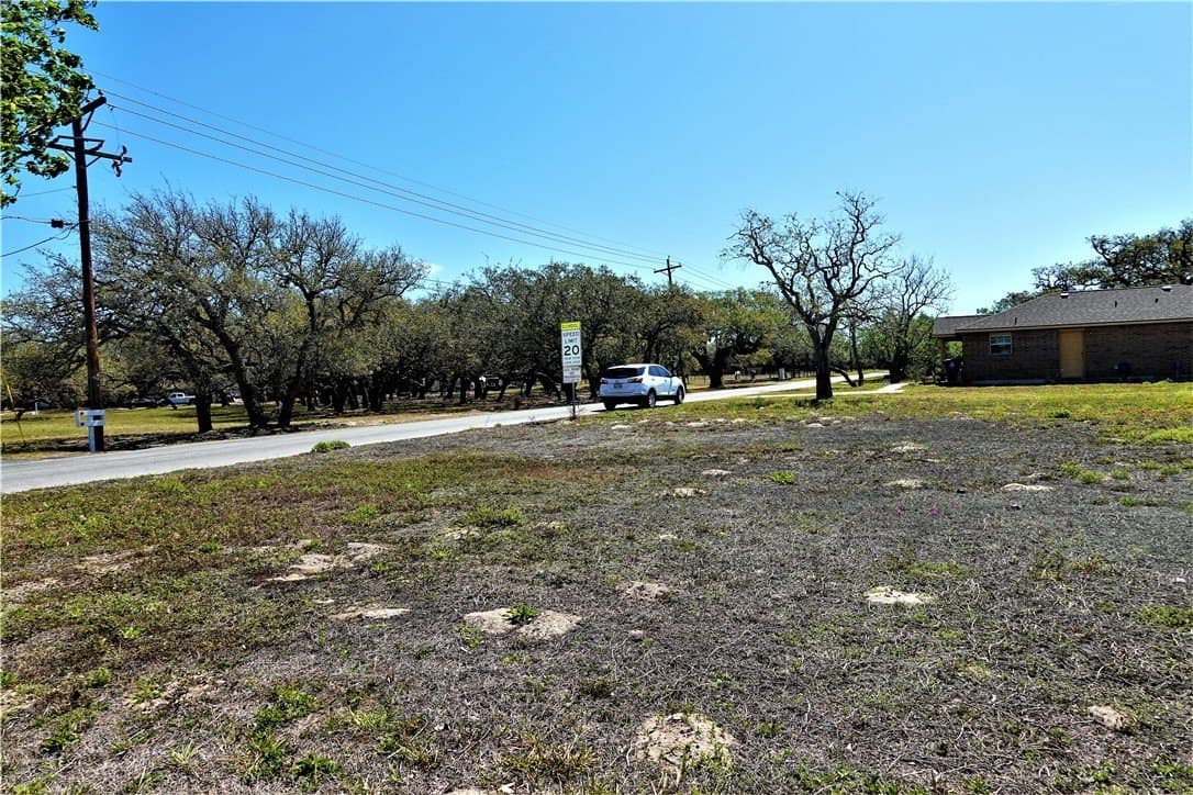 0.2 acres in San Patricio County - photo 6