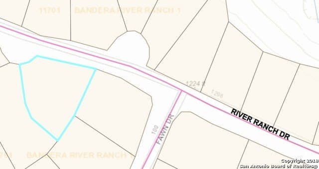 0.73 acres in Bandera County gallery image 3