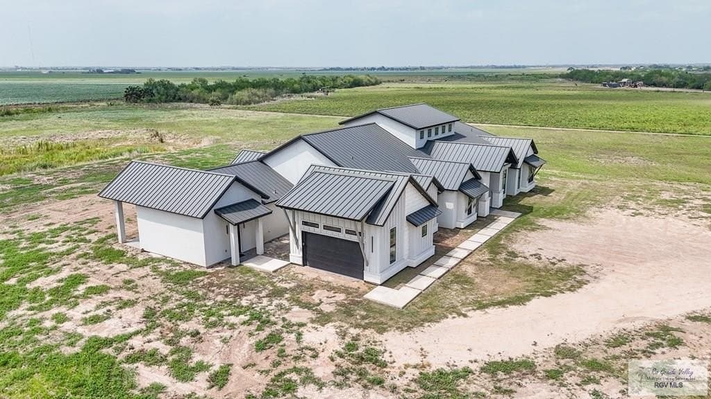 11.05 acres in CAMERON County gallery image 2