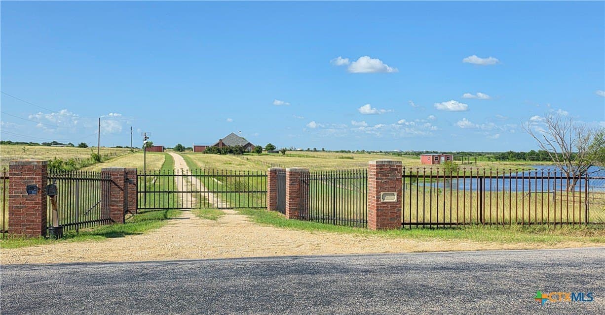 72.69 acres in Bell County