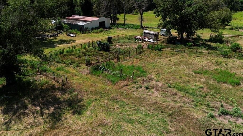 56.56 acres in Henderson County - photo 10